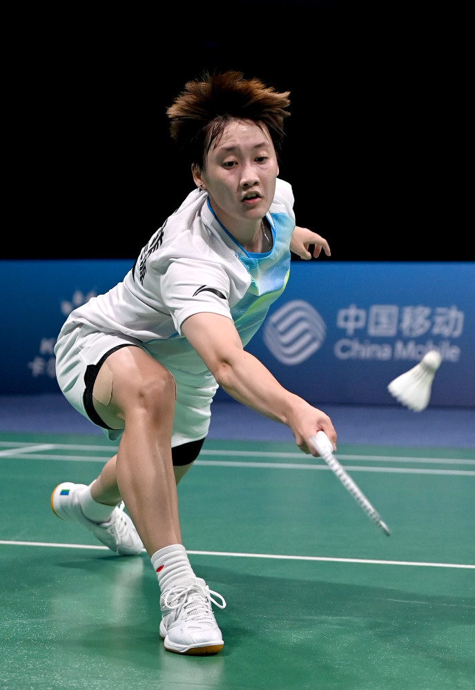 首棒的仰泳 首棒的仰泳