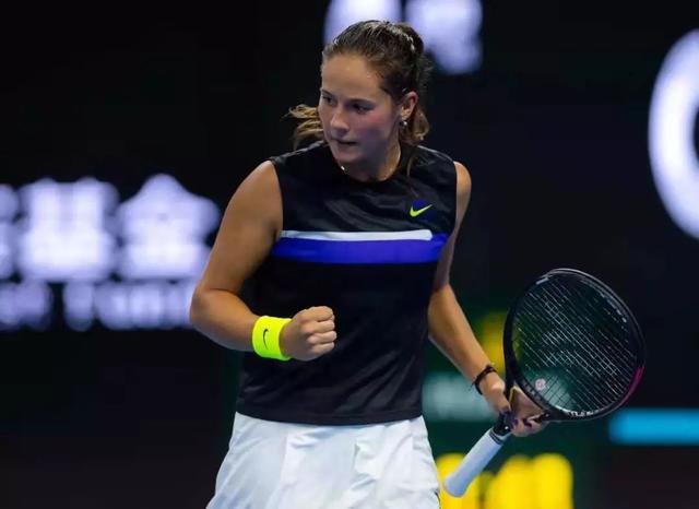 次取得领先 次取得领先