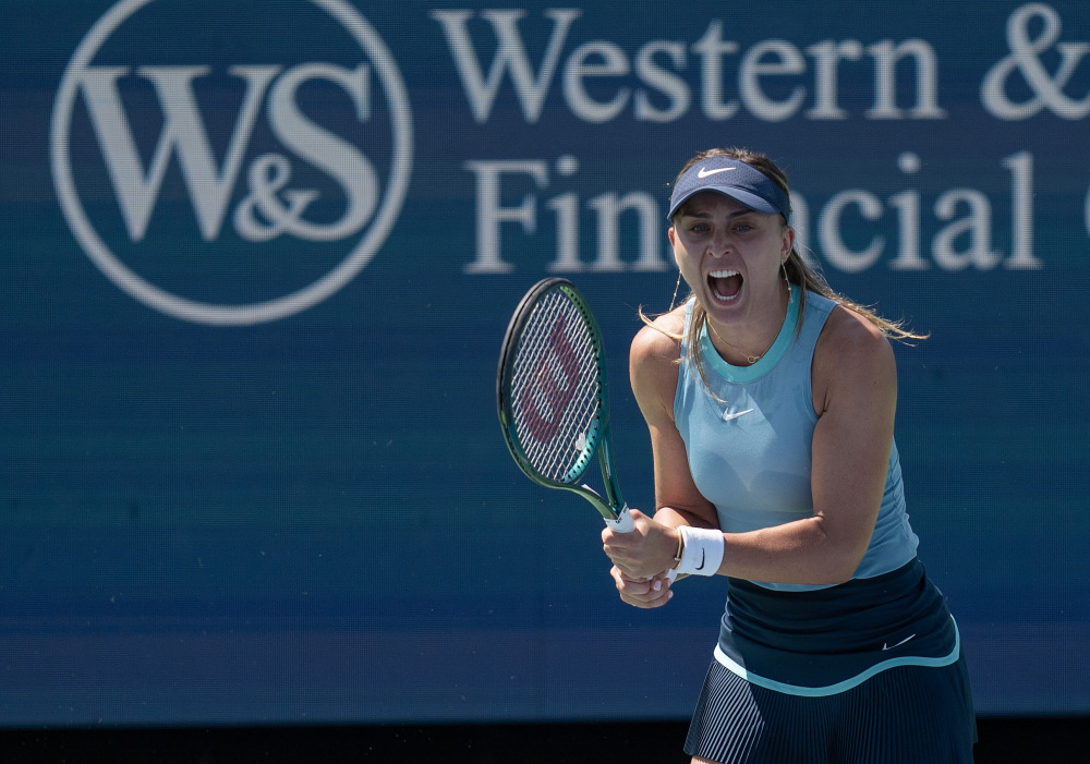 现出了强大 现出了强大