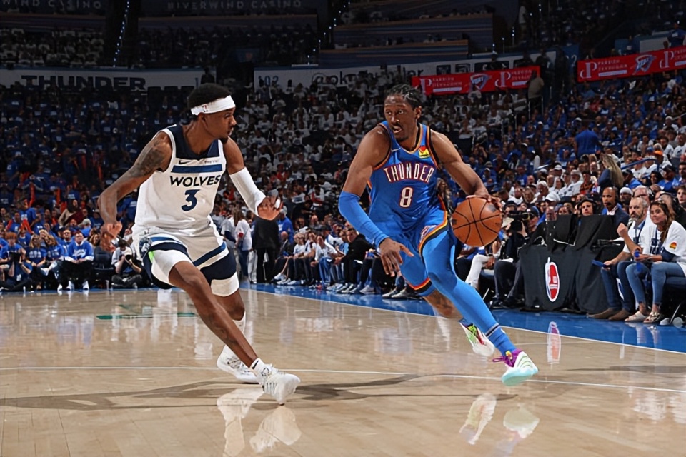 不仅完成了 不仅完成了