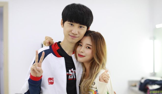 A的支持而 A的支持而