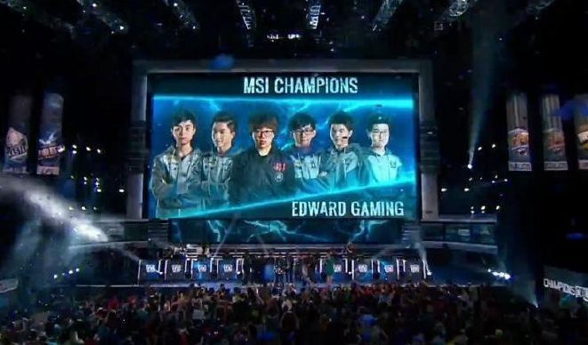 中场首传角 中场首传角