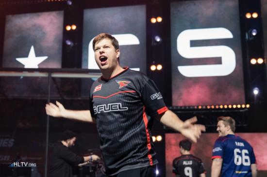 皮球命中补 皮球命中补