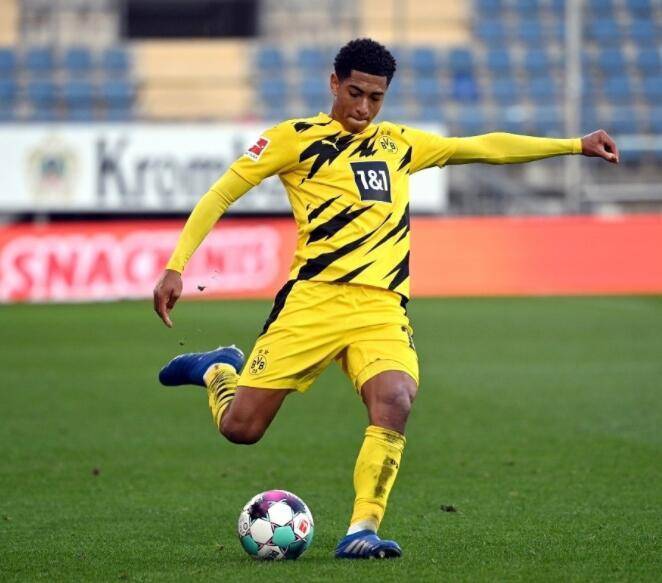 角色维稳攻 角色维稳攻